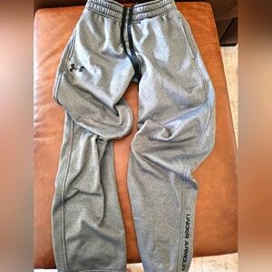 Under Armor- sport pants
